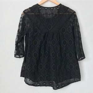 Fleur Wood Ensemble Lace & Eyelet top